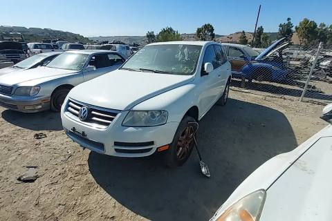 Photo of 2004 Volkswagen Touareg