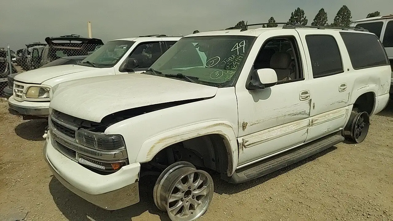 Photo of 2004 Chevrolet Suburban 1500