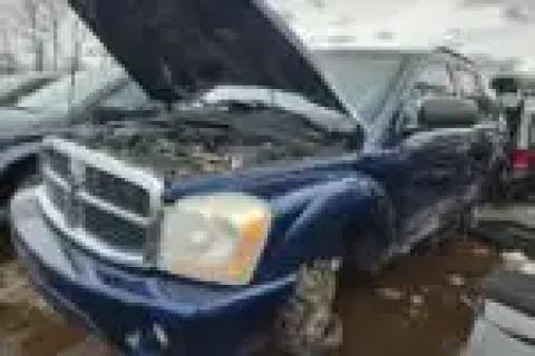 Photo of 2005 Dodge Durango