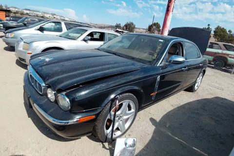 Photo of 2005 Jaguar Vanden Plas