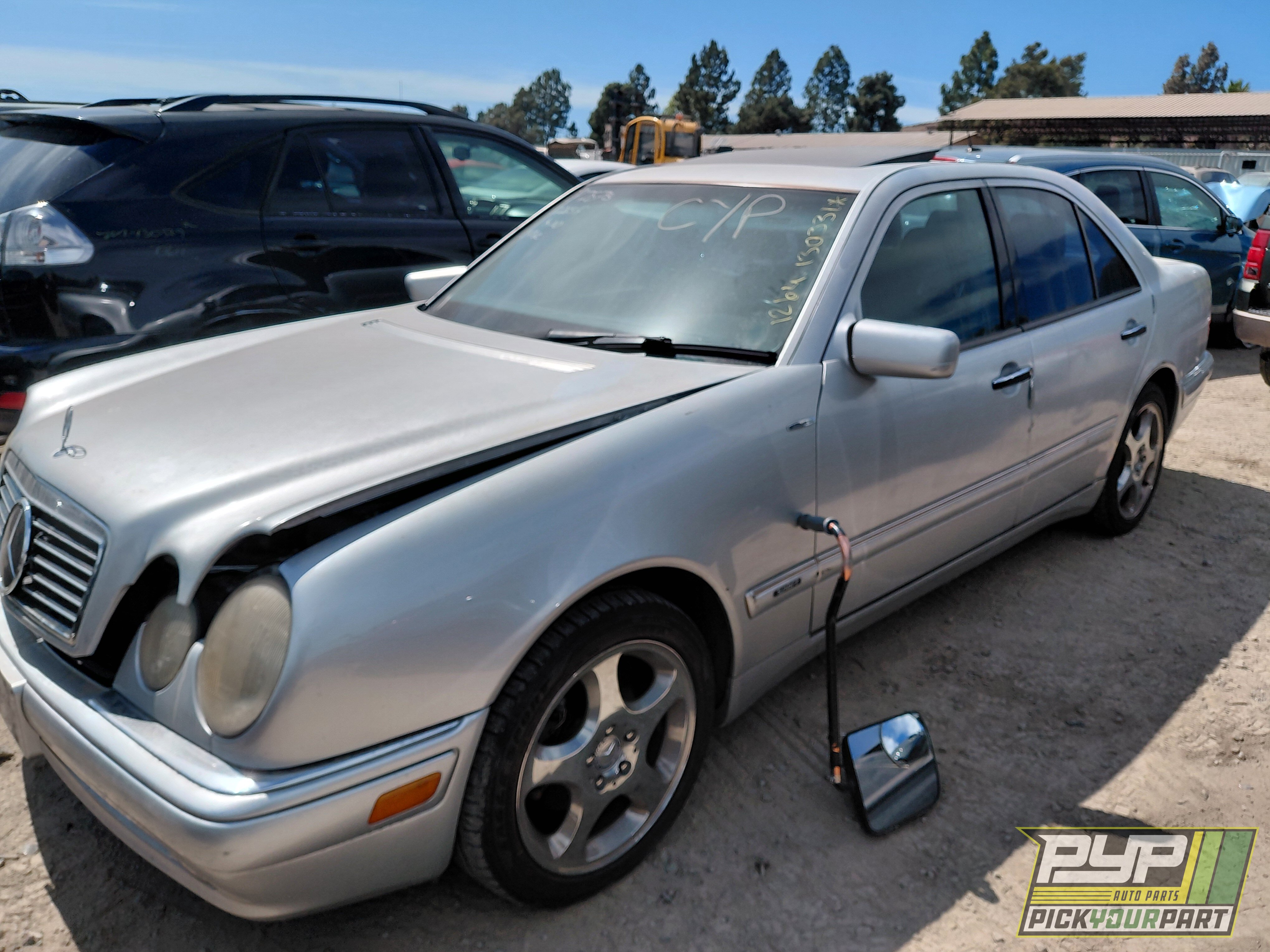 Photo of 1999 Mercedes-Benz E430