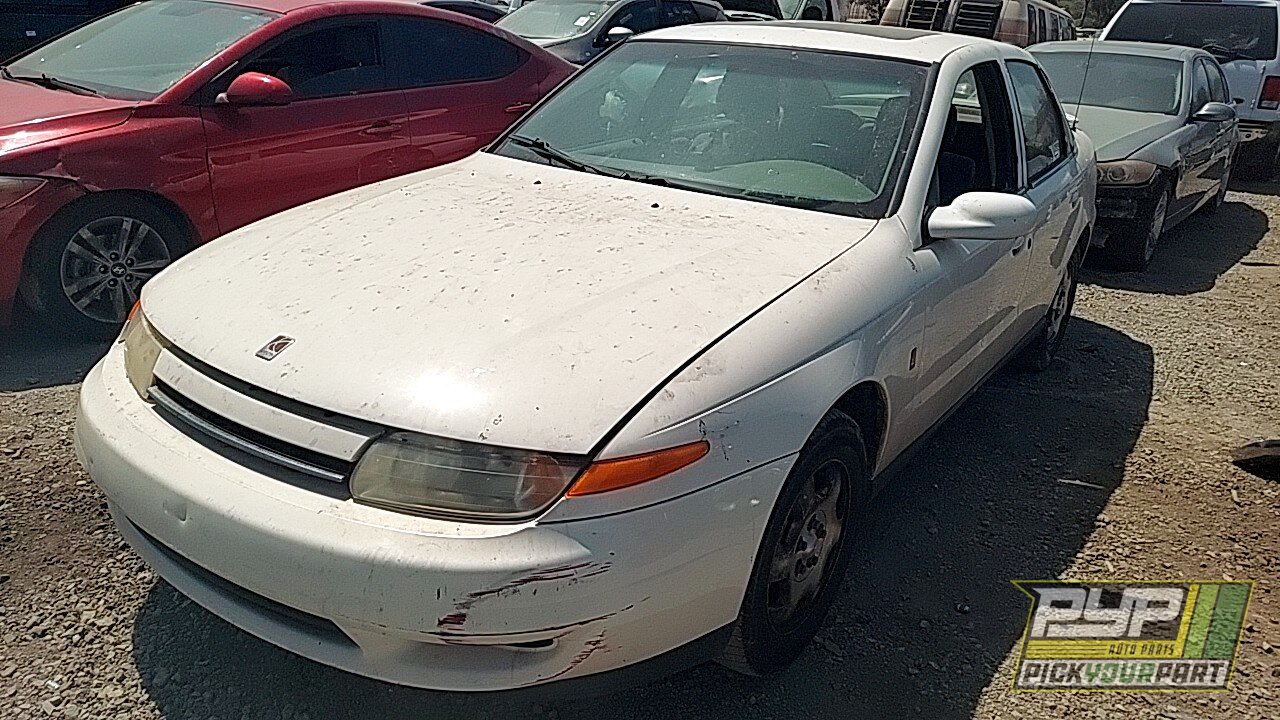 Photo of 2001 Saturn L300