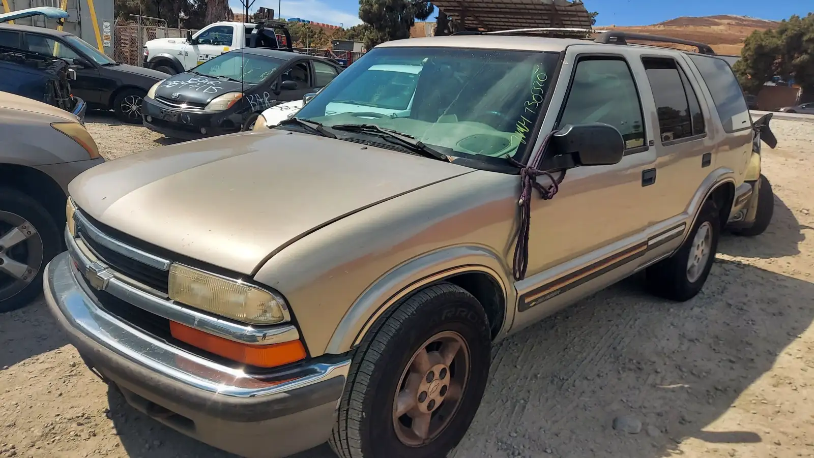 Photo of 1999 Chevrolet Blazer