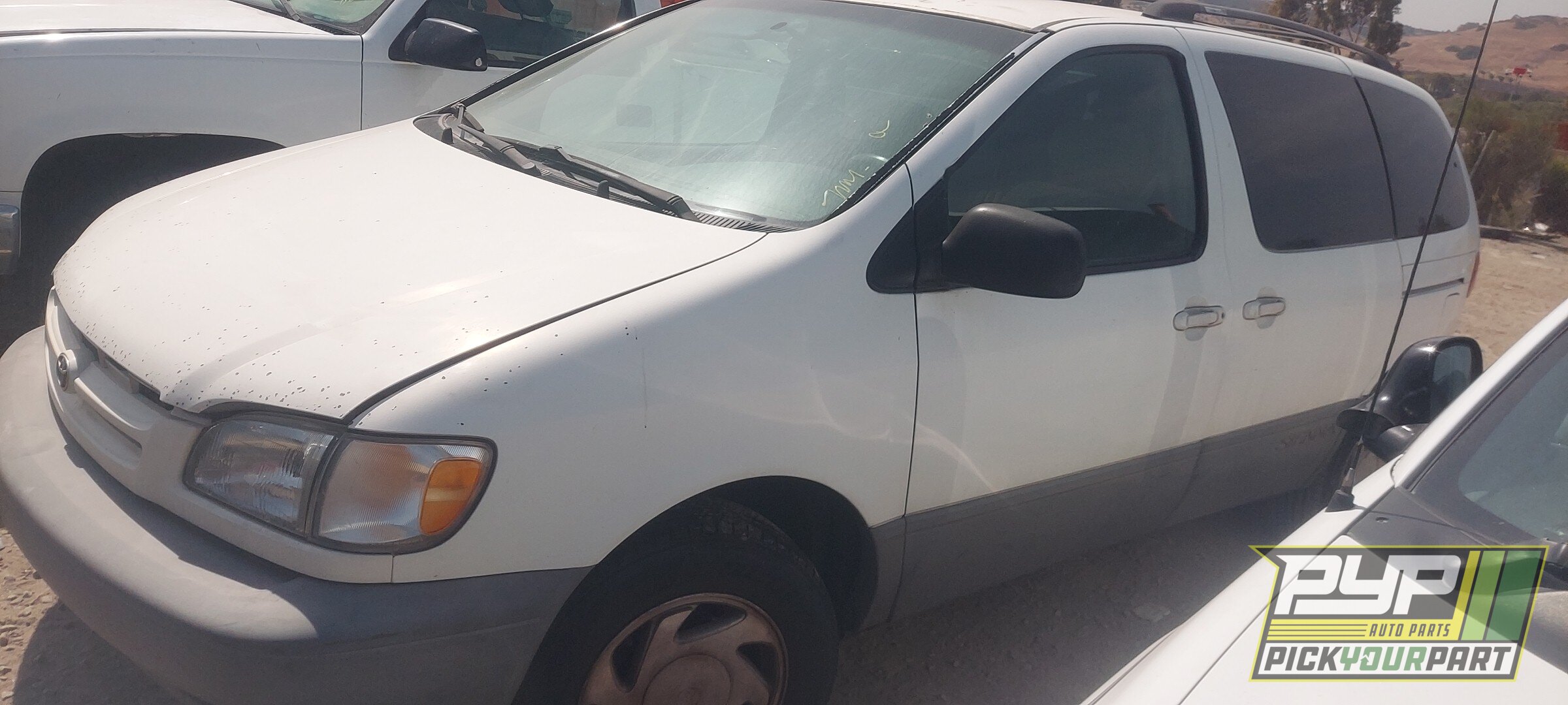 Photo of 1998 Toyota Sienna
