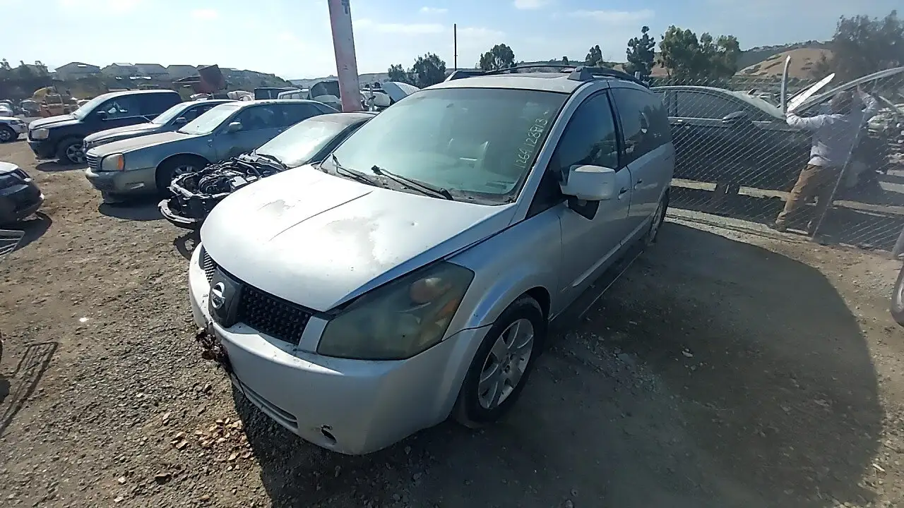 Photo of 2004 Nissan Quest