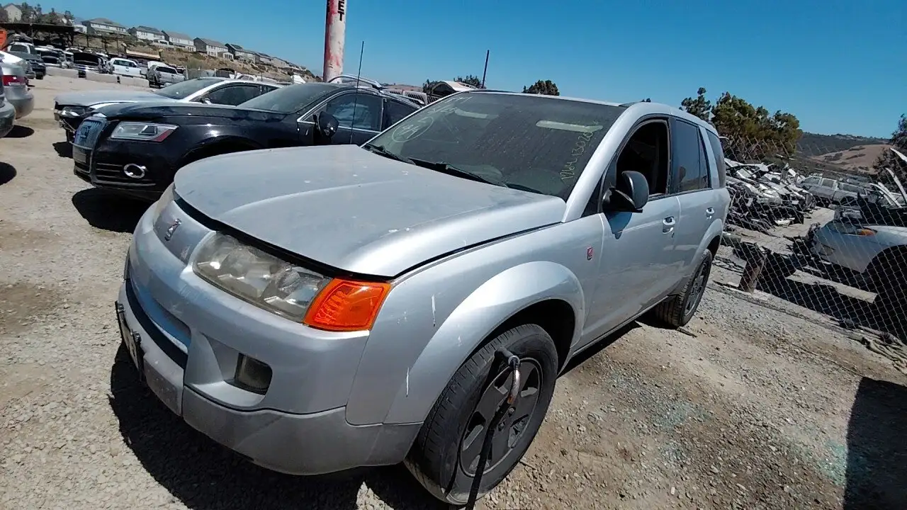 Photo of 2004 Saturn Vue
