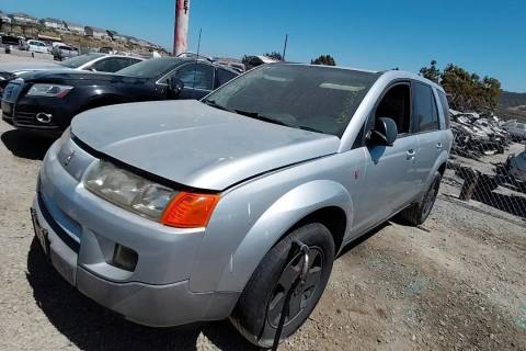 Photo of 2004 Saturn Vue