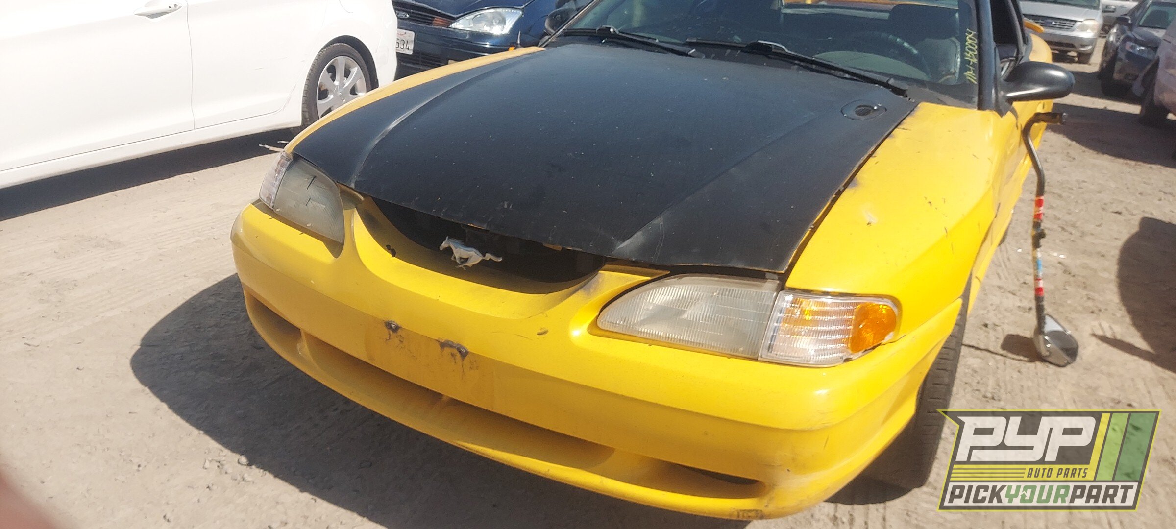 Photo of 1998 Ford Mustang