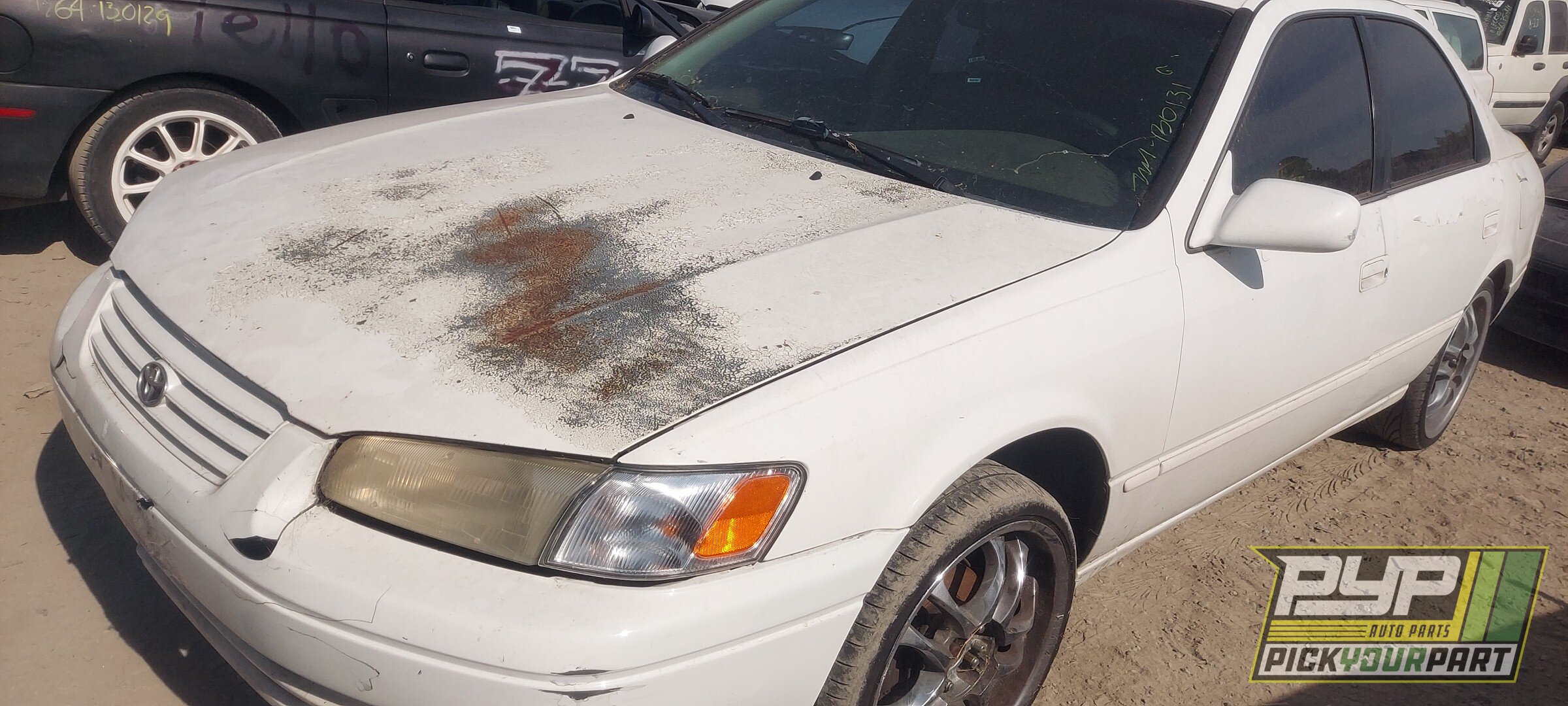 Photo of 1998 Toyota Camry
