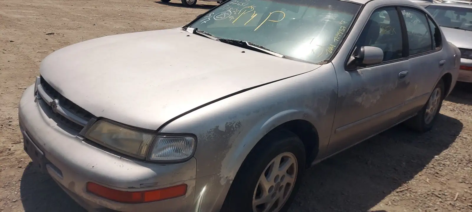 Photo of 1999 Nissan Maxima