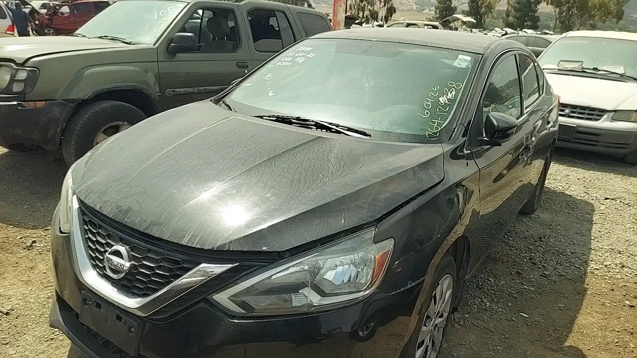 Photo of 2016 Nissan Sentra