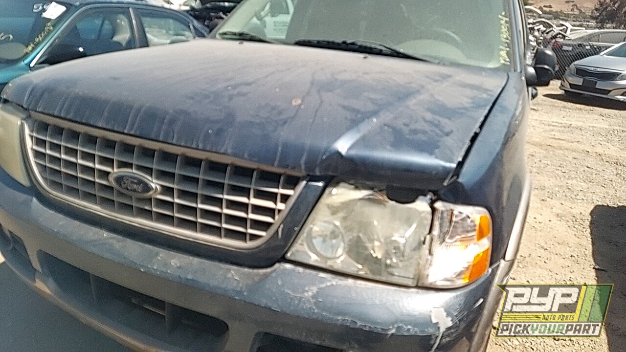 Photo of 2004 Ford Explorer