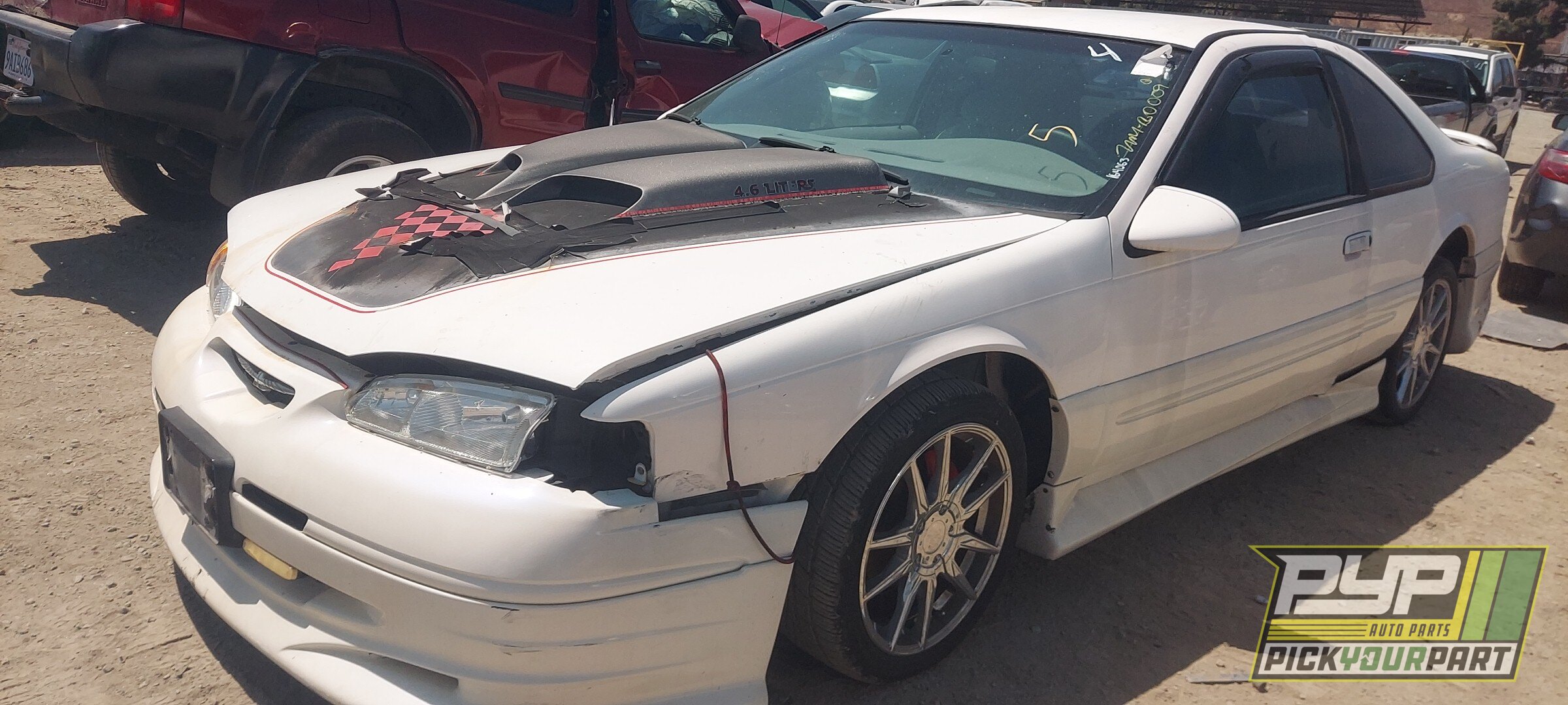 Photo of 1996 Ford Thunderbird