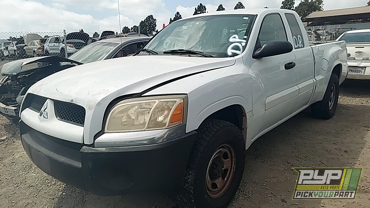 Photo of 2006 Mitsubishi Raider
