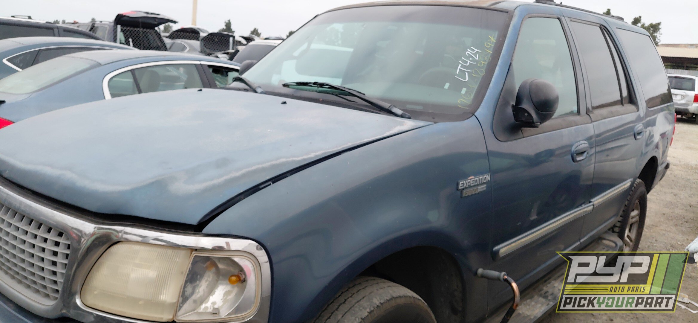 Photo of 1999 Ford Expedition