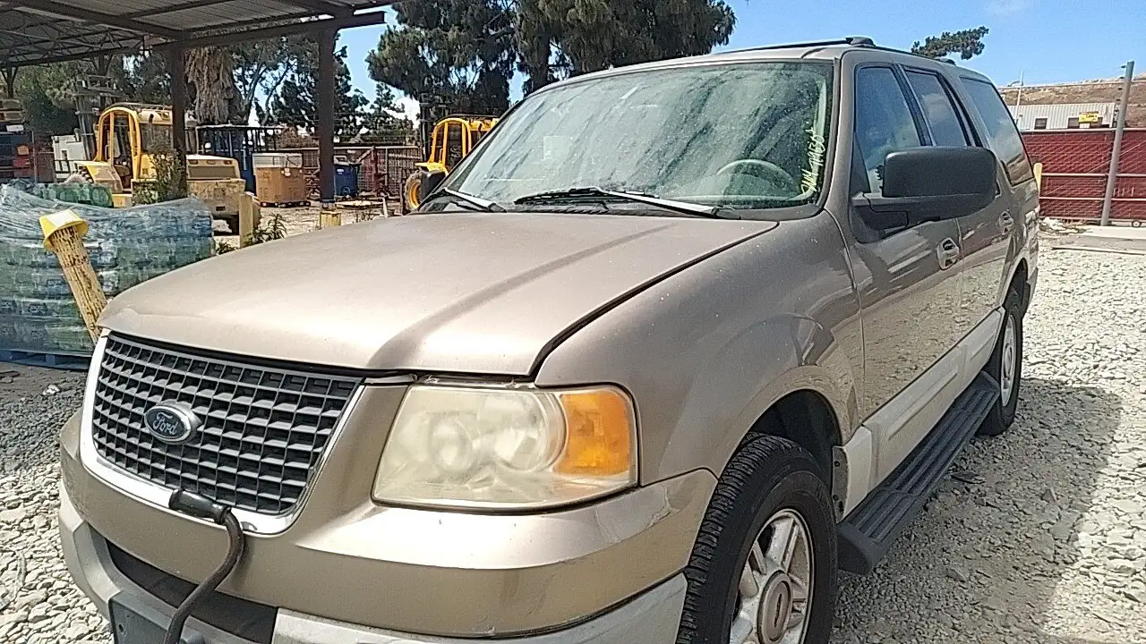 Photo of 2003 Ford Expedition