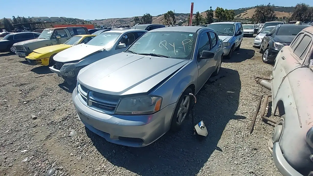 Photo of 2013 Dodge Avenger