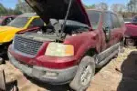 Photo of 2004 Ford Expedition