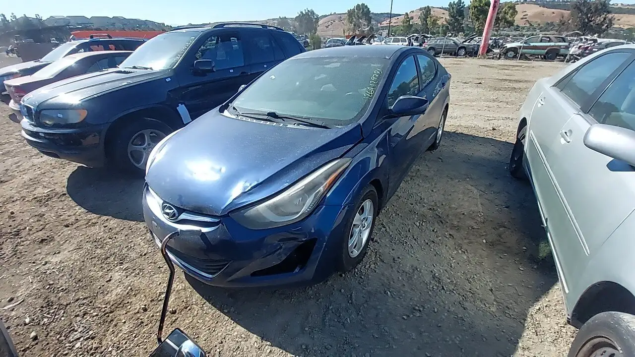 Photo of 2015 Hyundai Elantra