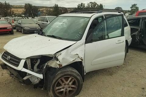 Photo of 2003 Toyota Rav4