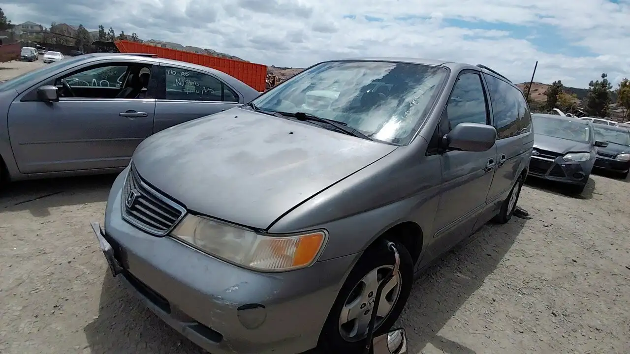 Photo of 2000 Honda Odyssey
