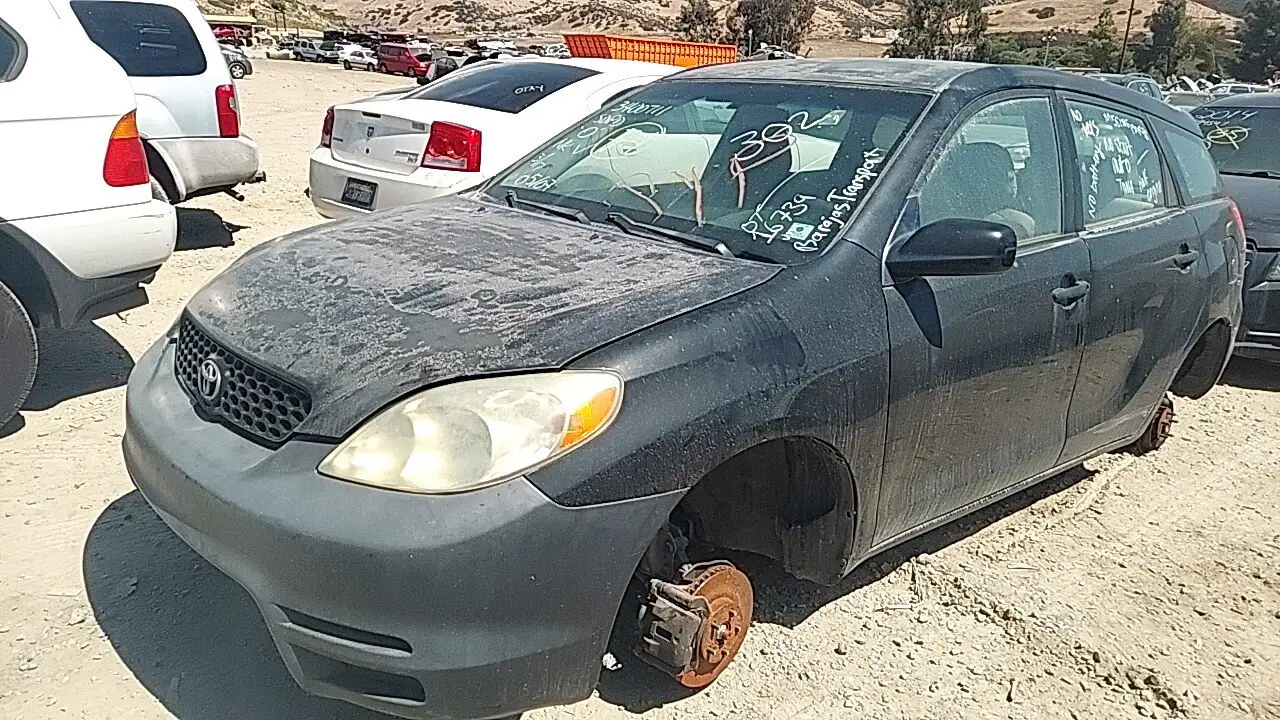 Photo of 2004 Toyota Matrix