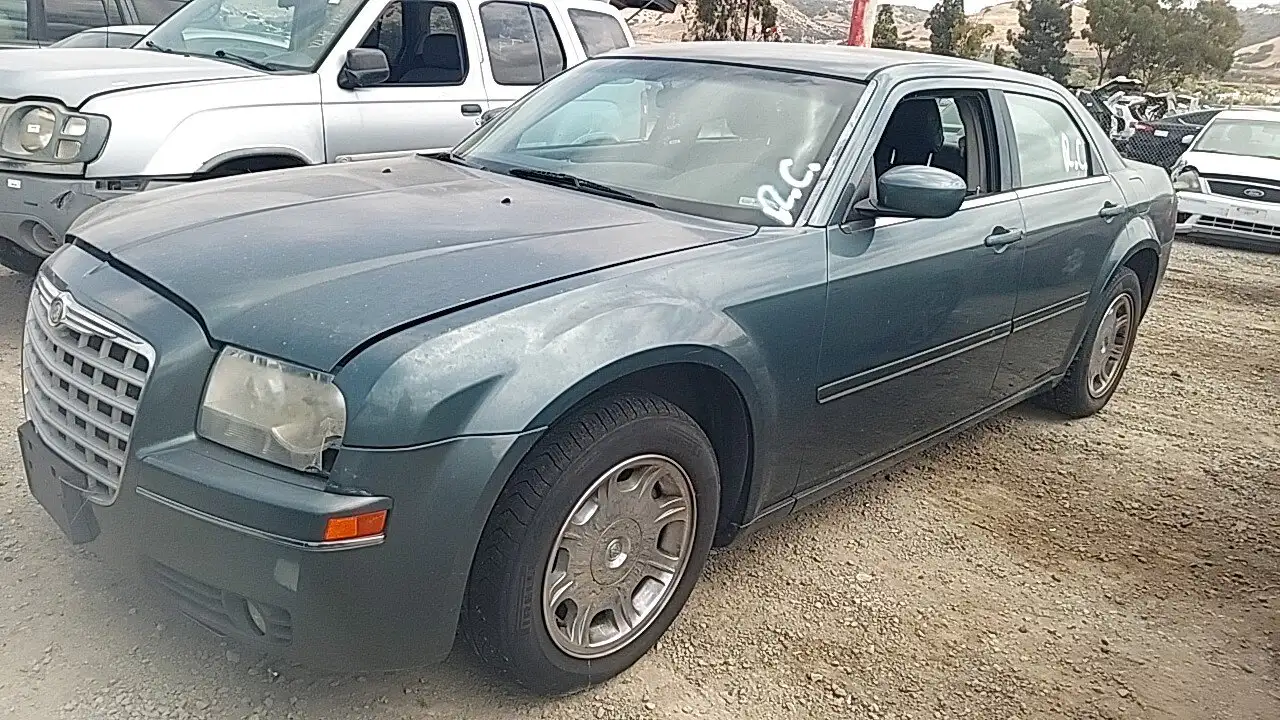 Photo of 2005 Chrysler 300