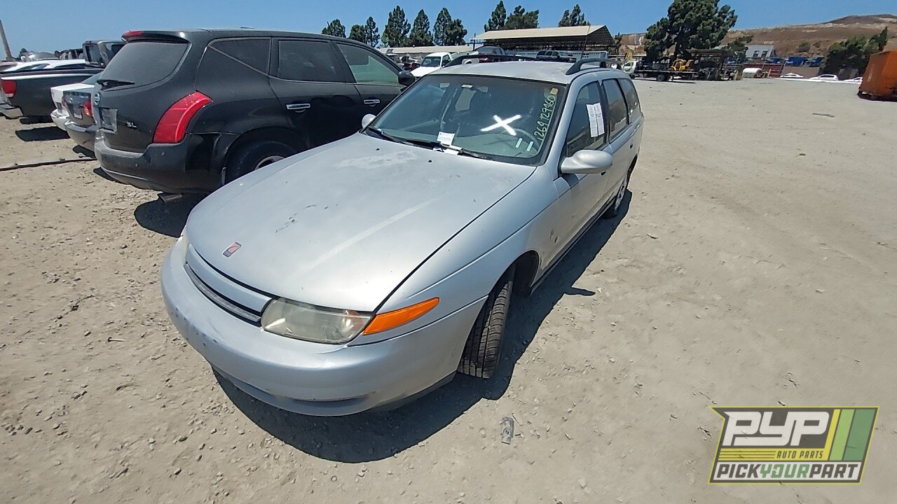 Photo of 2000 Saturn Lw2