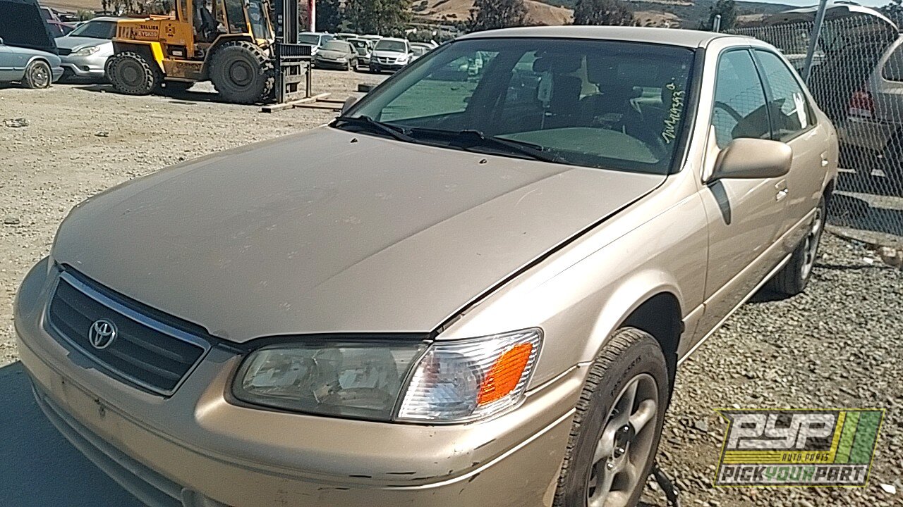 Photo of 2000 Toyota Camry