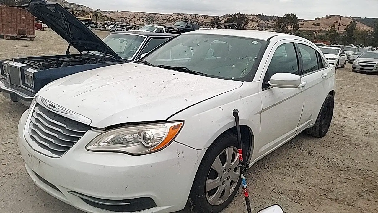 Photo of 2014 Chrysler 200