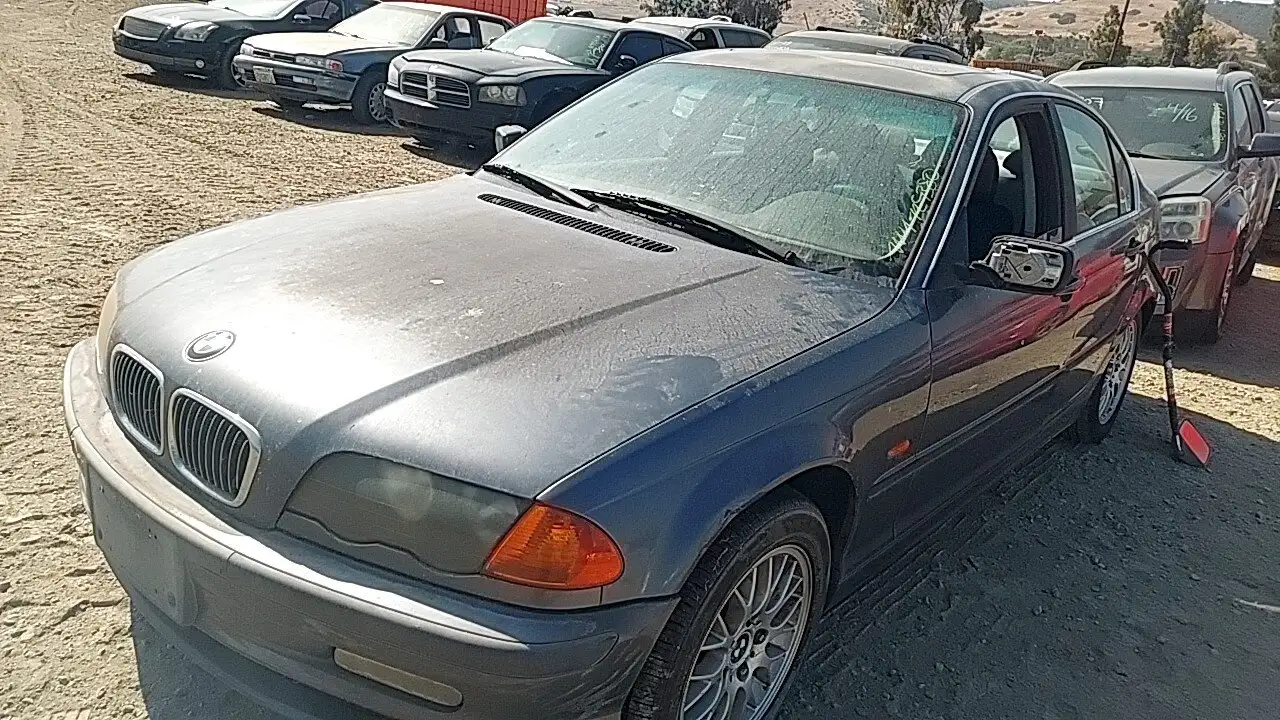 Photo of 2000 Bmw 328I