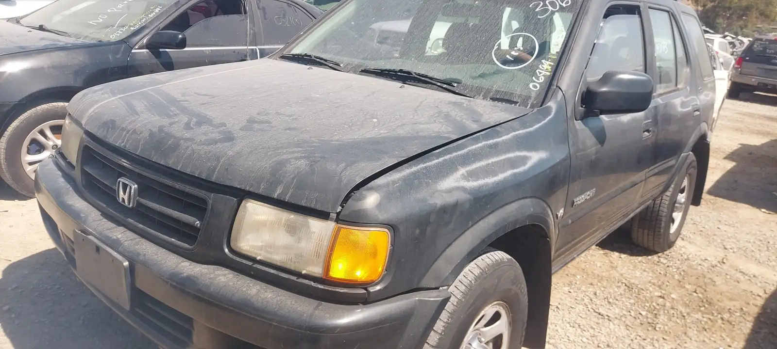 Photo of 1999 Honda Passport