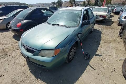 Photo of 2001 Mazda Protege