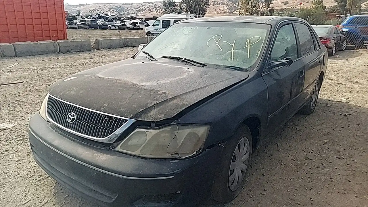 Photo of 2001 Toyota Avalon
