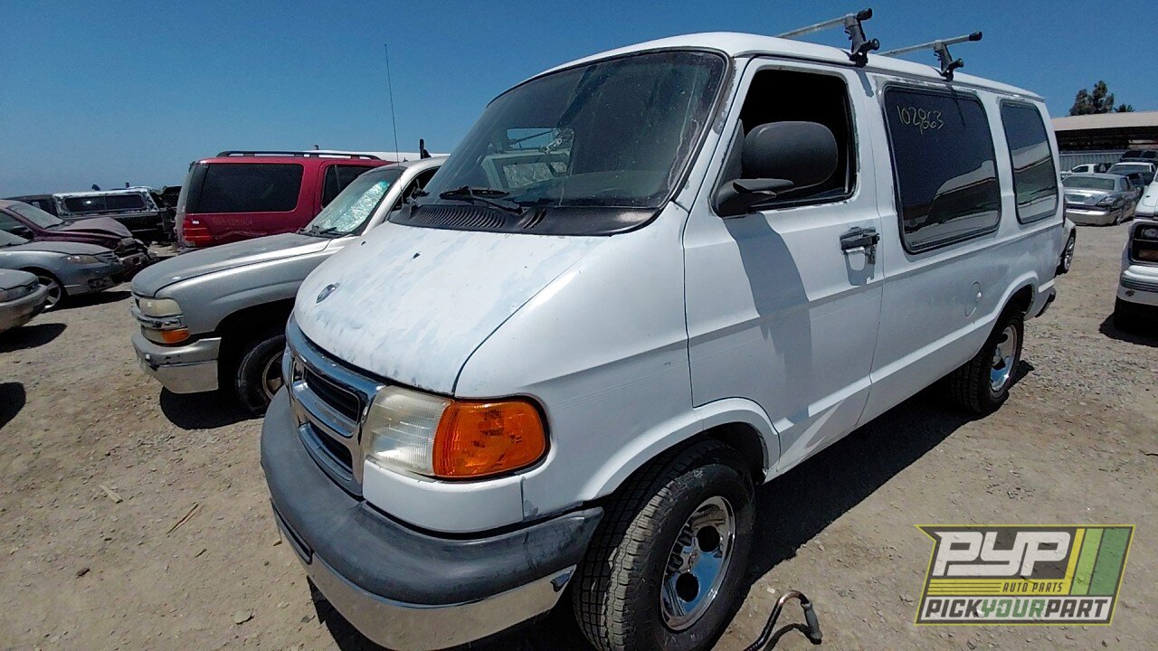 Photo of 2002 Dodge Ram 1500 Van