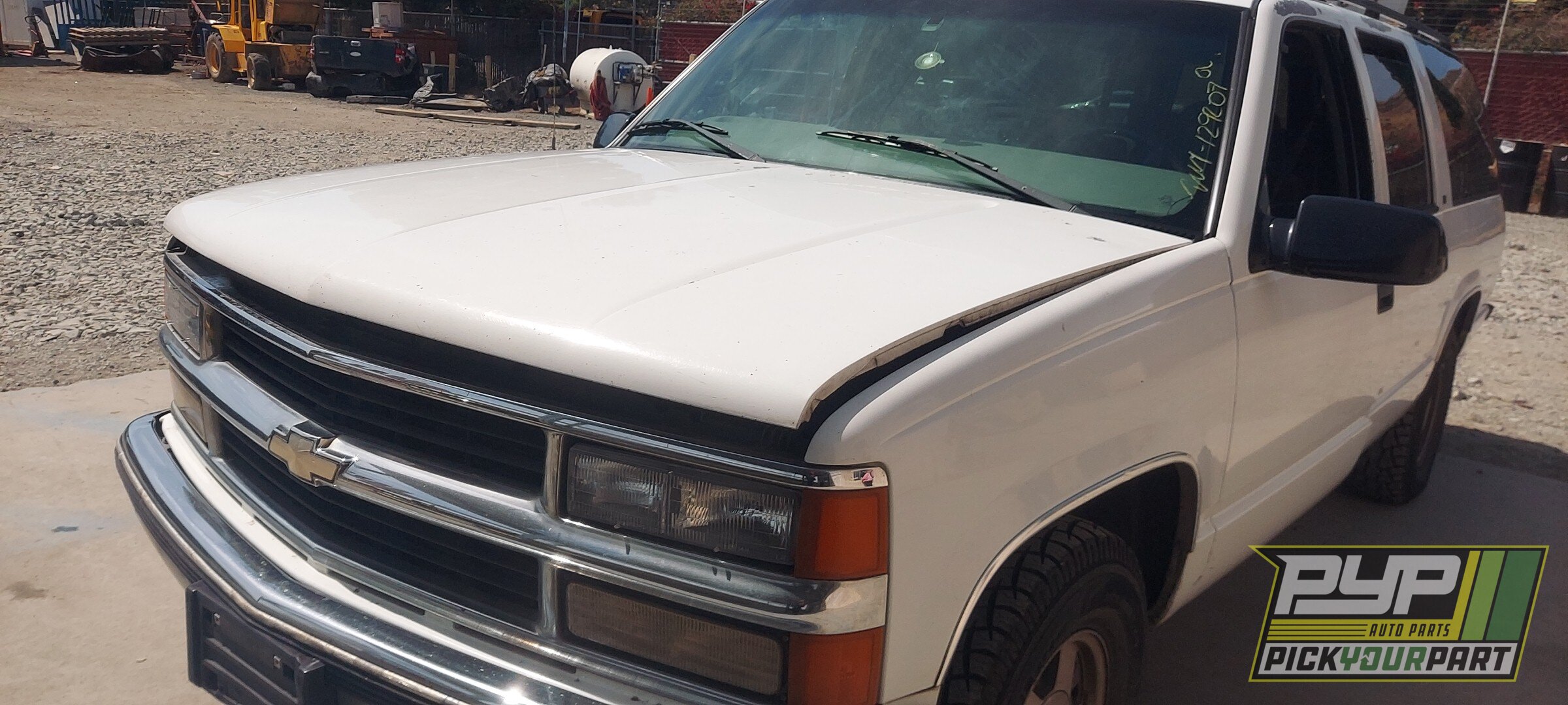 Photo of 1999 Chevrolet C1500 Suburban