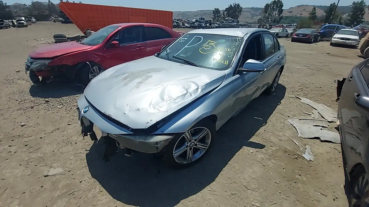 Photo of 2013 Bmw 320I