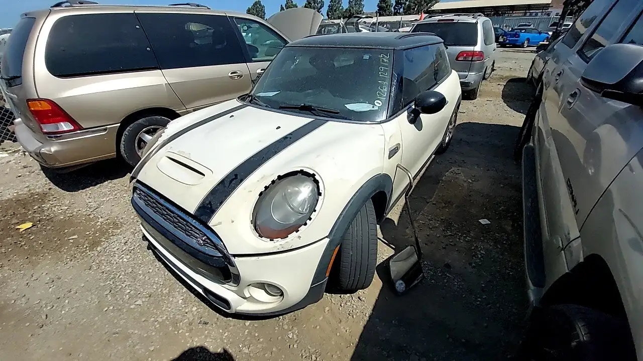 Photo of 2015 Mini Cooper