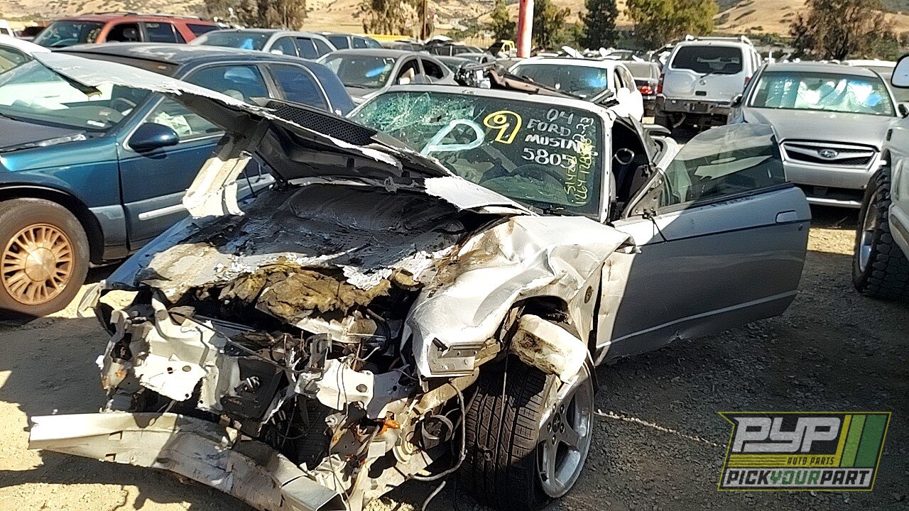 Photo of 2004 Ford Mustang