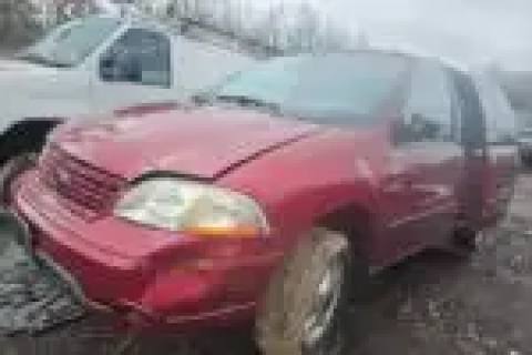 Photo of 2003 Ford Windstar
