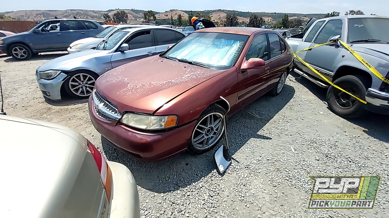 Photo of 2000 Nissan Altima