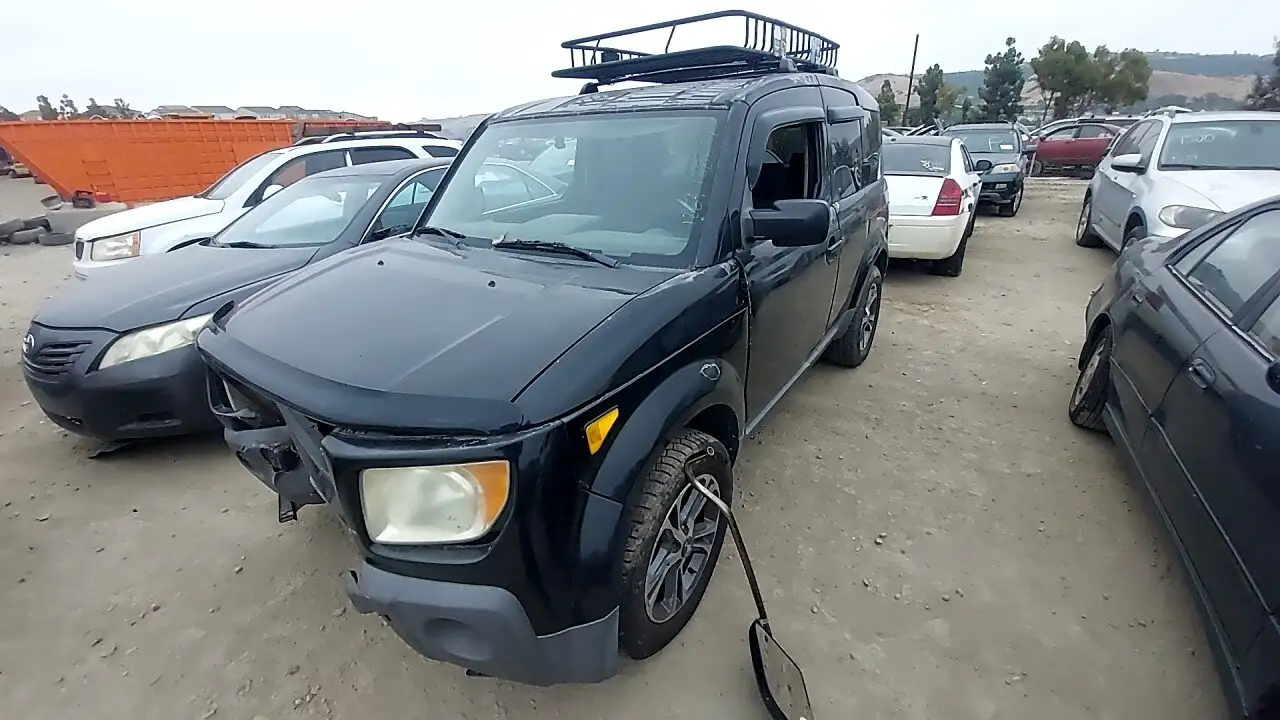 Photo of 2004 Honda Element