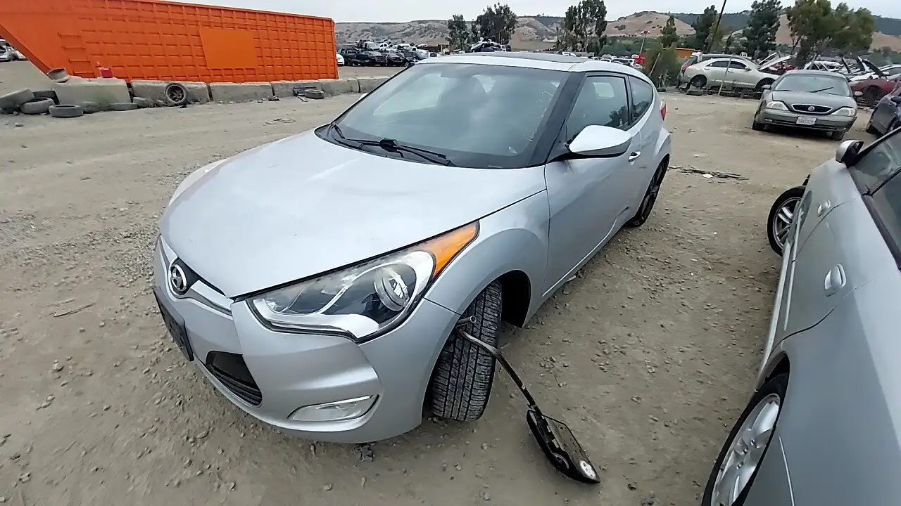 Photo of 2016 Hyundai Veloster
