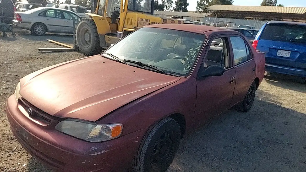 Photo of 2000 Toyota Corolla