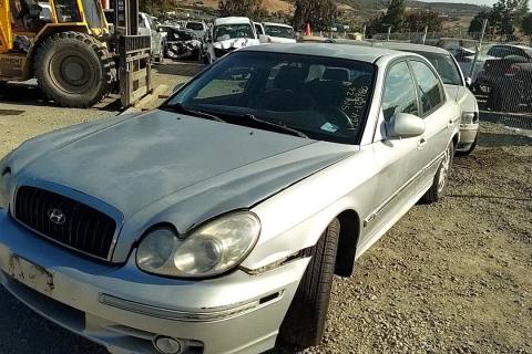 Photo of 2004 Hyundai Sonata