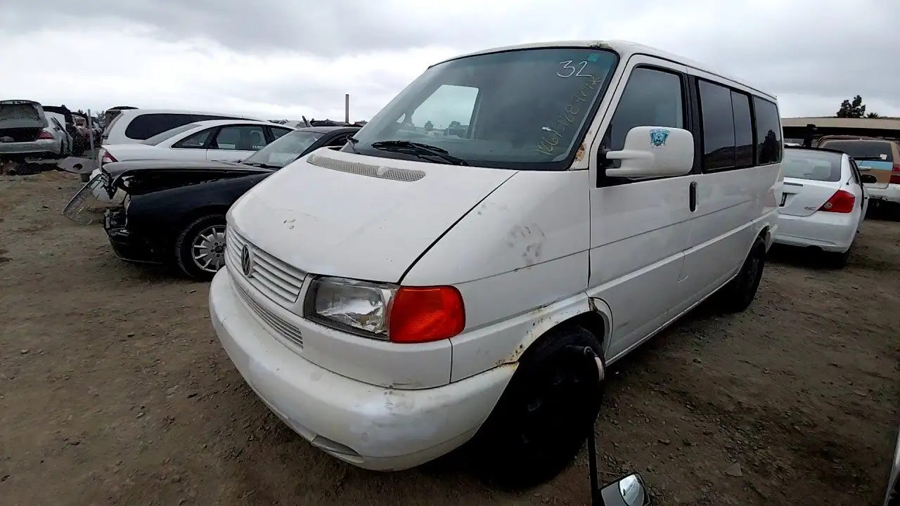 Photo of 2002 Volkswagen Eurovan