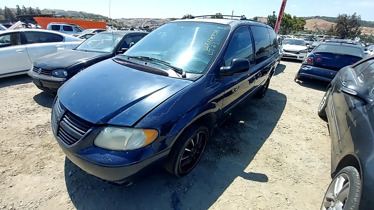 Photo of 2005 Dodge Grand Caravan