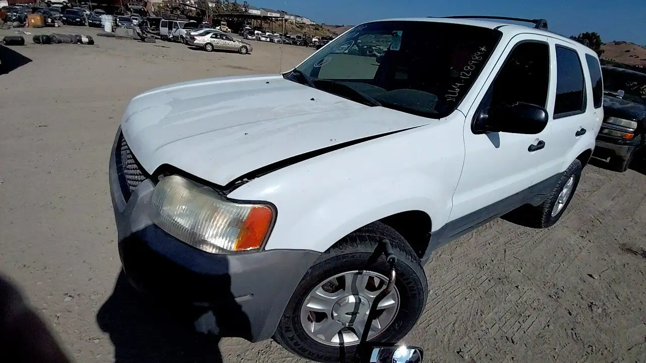 Photo of 2003 Ford Escape