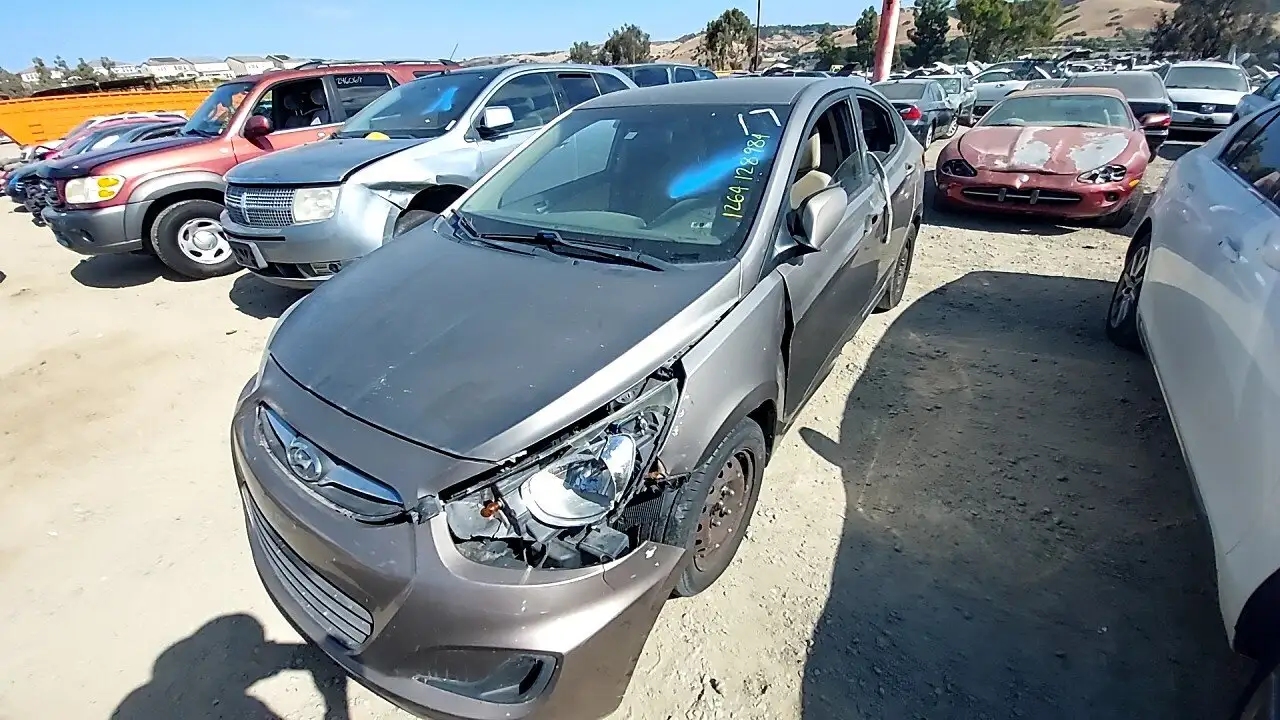 Photo of 2014 Hyundai Accent
