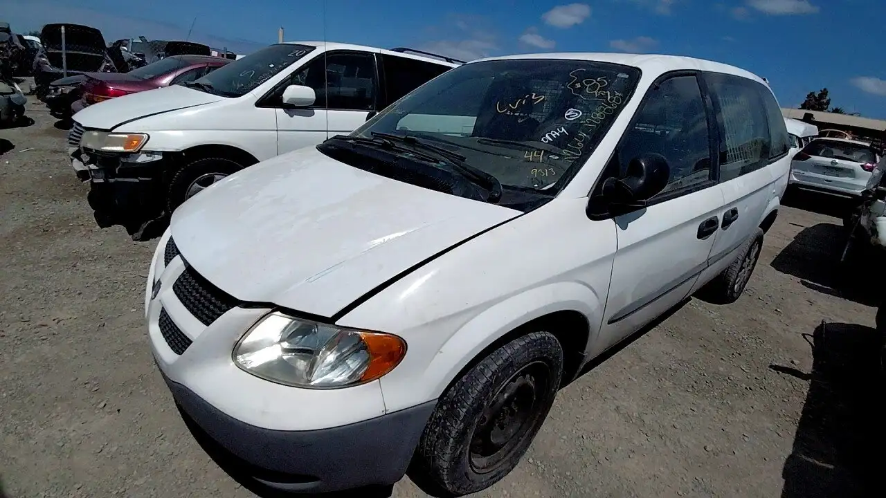 Photo of 2003 Dodge Caravan
